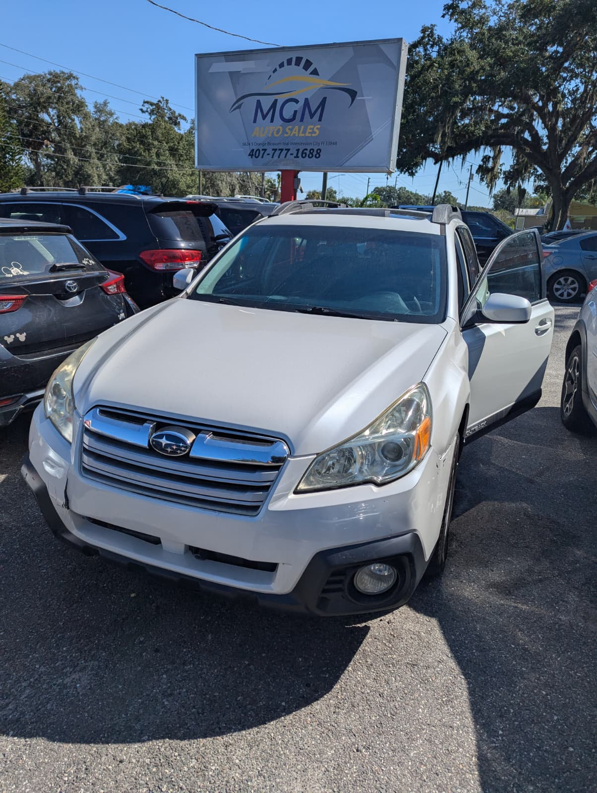2013 Subaru Outback, foto 1